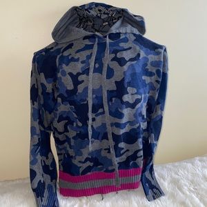 Jamison Camo-Print Hoodie Cameo Size M Navy, gray,  bright pink
